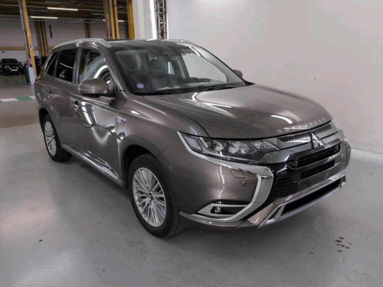 Mitsubishi Outlander 2020 – photo principale